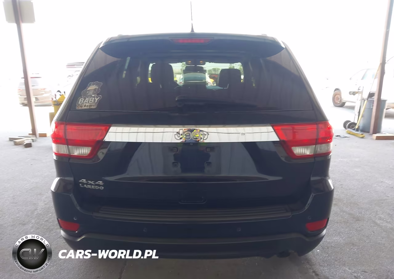 2013 Jeep Grand Cherokee Laredo VIN:1C4RJFAG1DC654917 - 16