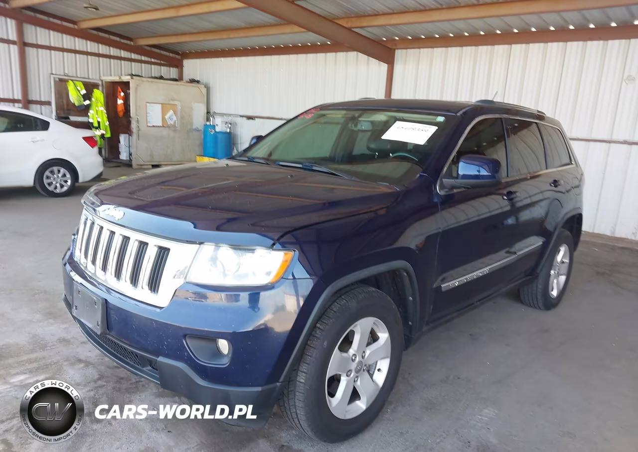 2013 Jeep Grand Cherokee Laredo VIN:1C4RJFAG1DC654917 - 2