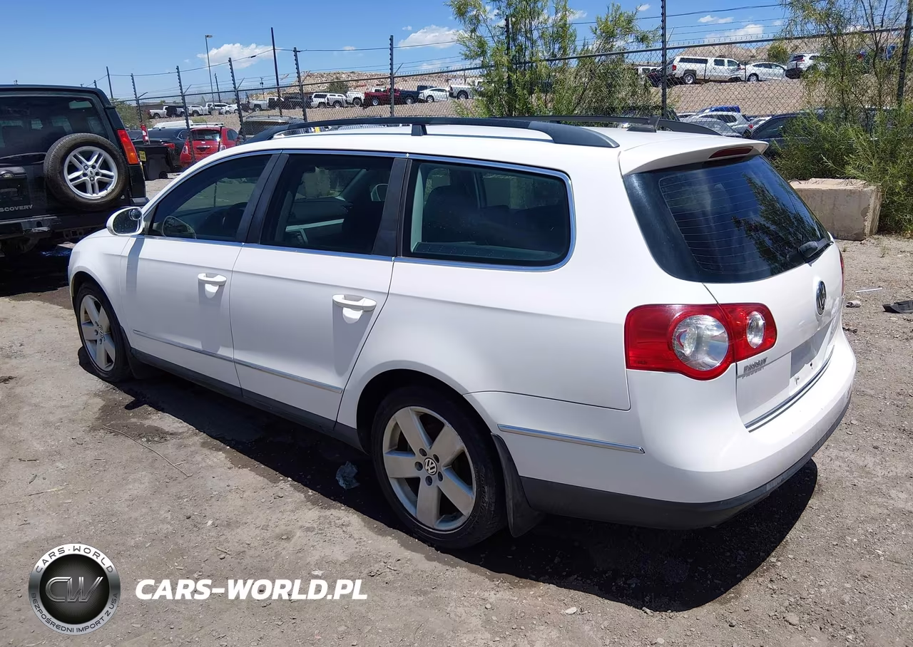 2008 Volkswagen Passat Komfort VIN:WVWLK73C88E206042 - 3