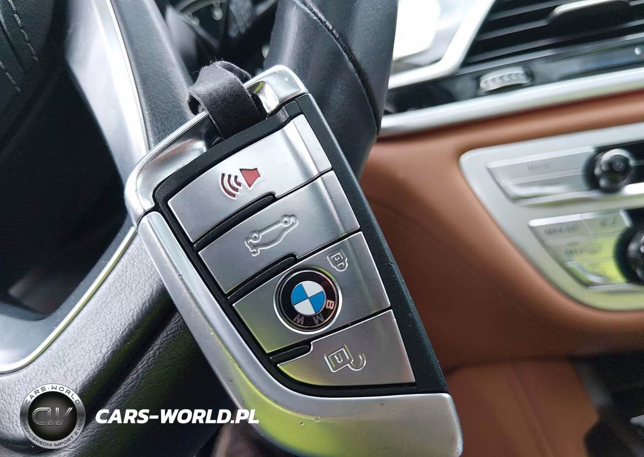 2018 BMW 7 Series 750I VIN:WBA7F0C52JGM23835 - 11