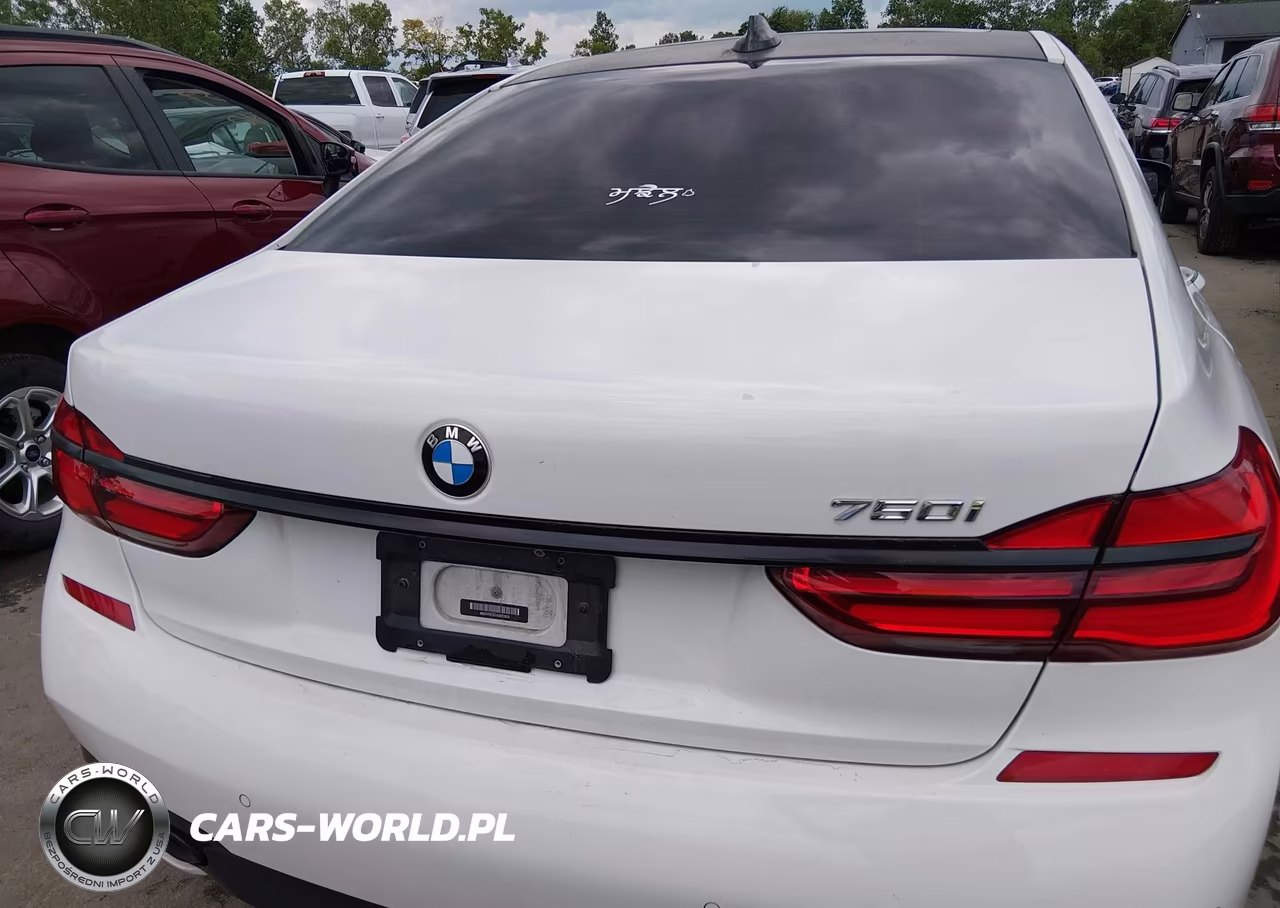 2018 BMW 7 Series 750I VIN:WBA7F0C52JGM23835 - 16