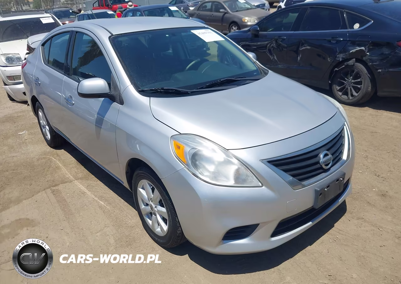2014 Nissan Versa 1.6 Sv