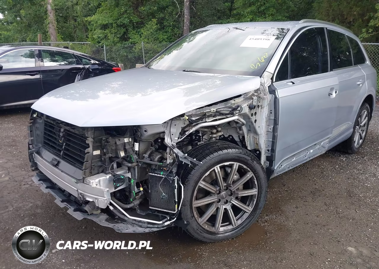 2018 Audi Q7 3.0T Premium VIN:WA1VAAF76JD019024 - 6