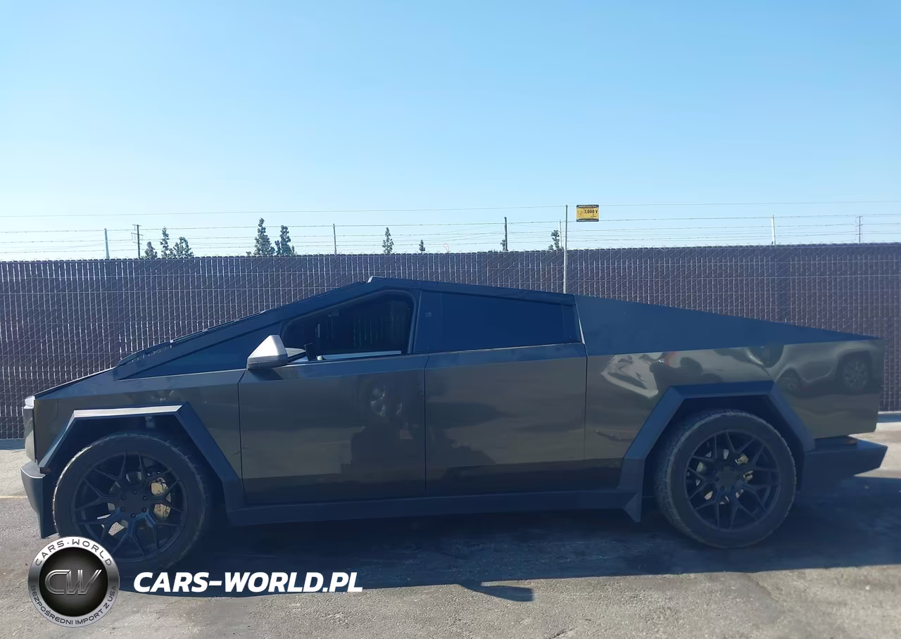 2024 Tesla Cybertruck Cyberbeast VIN:7G2CEHEE6RA020683 - 14