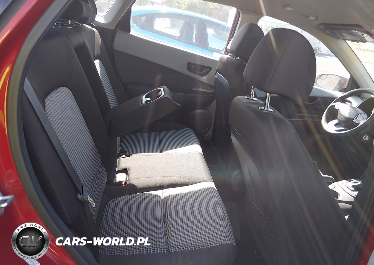 2020 Hyundai Kona Se VIN:KM8K1CAA2LU403906 - 8