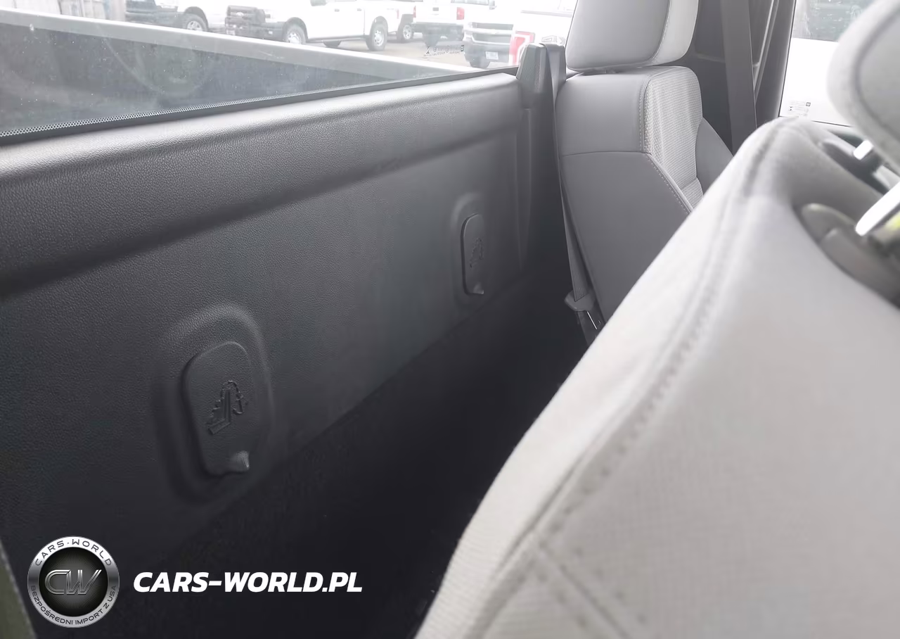 2017 Chevrolet Silverado 1500 Wt VIN:1GCNCNEC9HZ125986 - 8