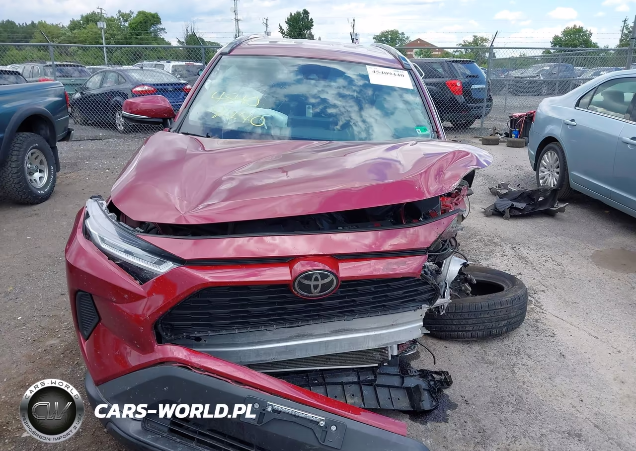2023 Toyota Rav4 Xle VIN:2T3W1RFVXPW280644 - 13