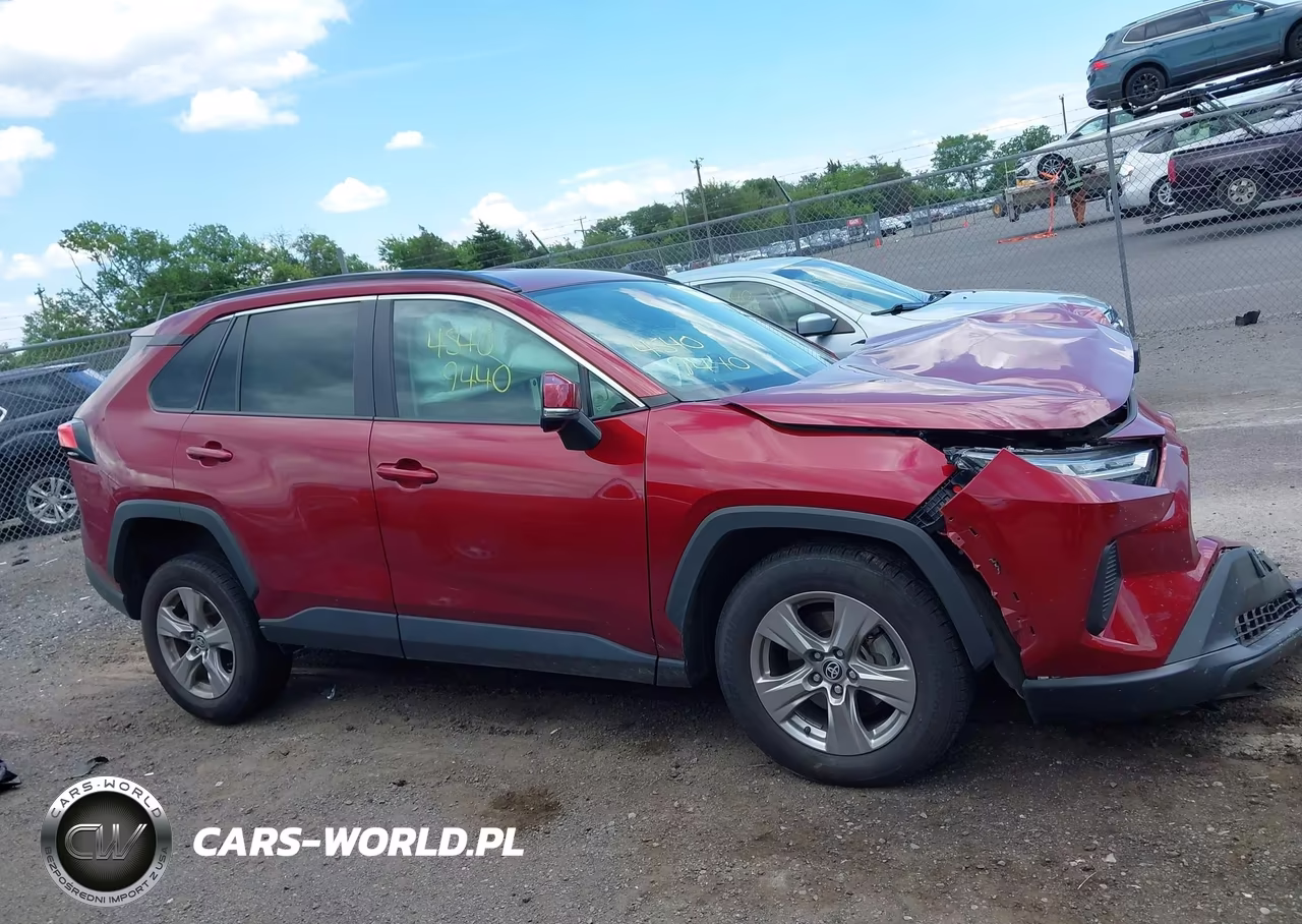 2023 Toyota Rav4 Xle VIN:2T3W1RFVXPW280644 - 14
