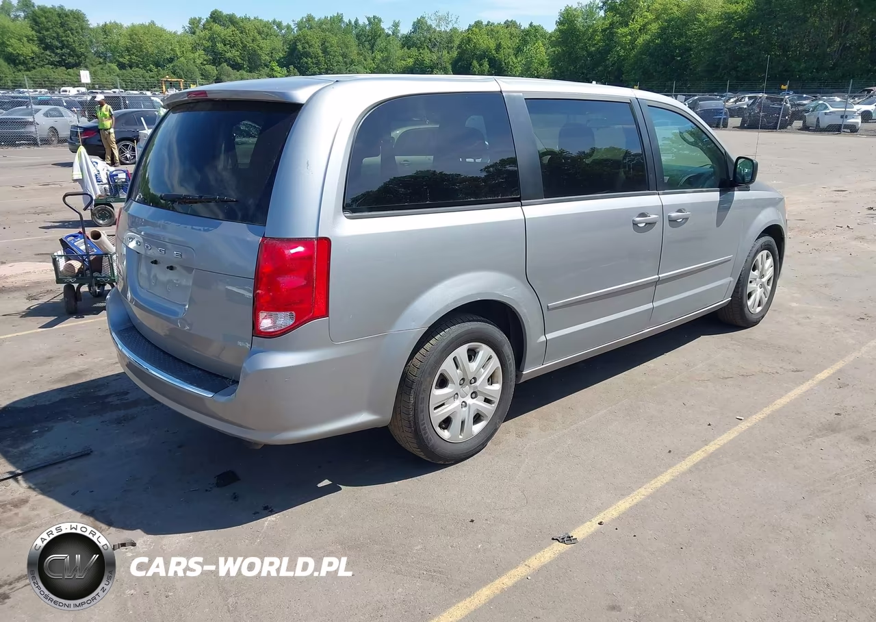 2017 Dodge Grand Caravan Se VIN:2C4RDGBG8HR855142 - 4