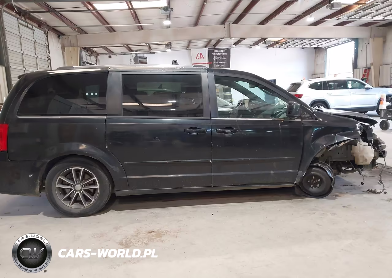 2017 Dodge Grand Caravan Sxt VIN:2C4RDGCG3HR677445 - 14