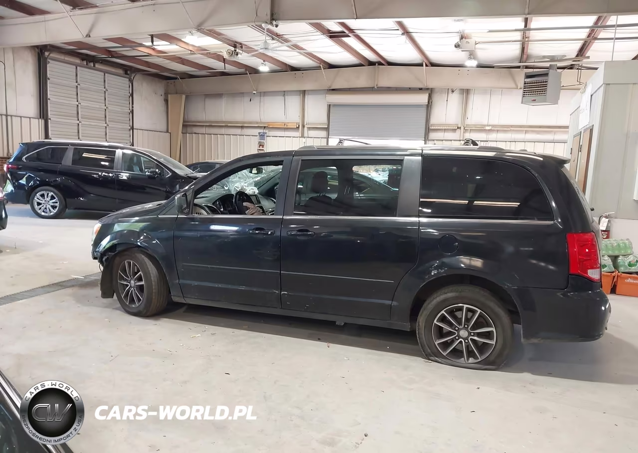 2017 Dodge Grand Caravan Sxt VIN:2C4RDGCG3HR677445 - 15