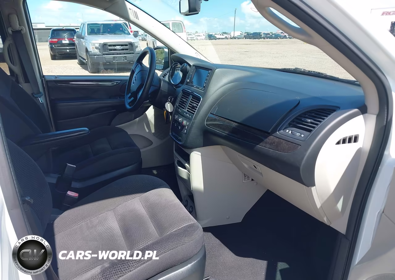 2018 Dodge Grand Caravan Se VIN:2C4RDGBG4JR273335 - 5