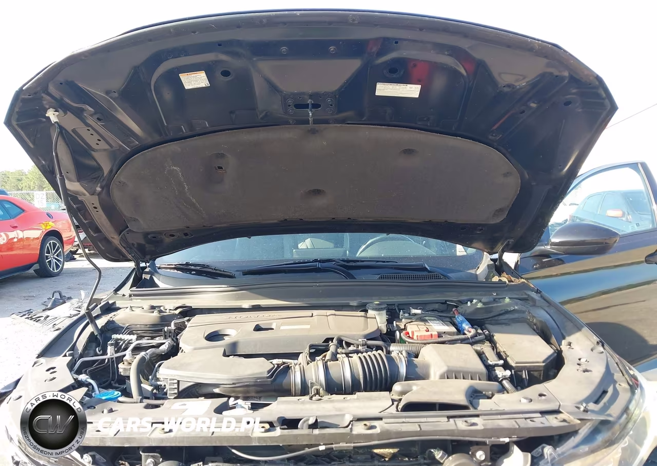 2018 Honda Accord Sport 2.0T VIN:1HGCV2F30JA010746 - 10