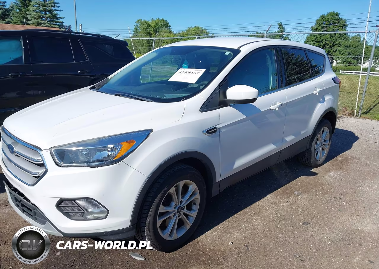 2019 Ford Escape Se VIN:1FMCU9GDXKUC37939 - 2