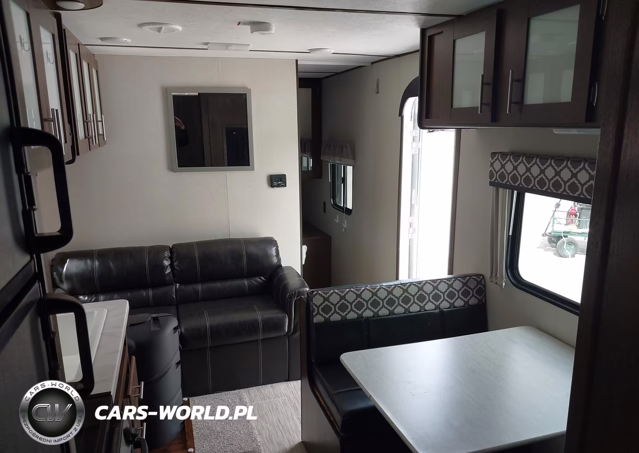 2018 Avenger Trailer VIN:5ZT2AVRB2JB920160 - 15