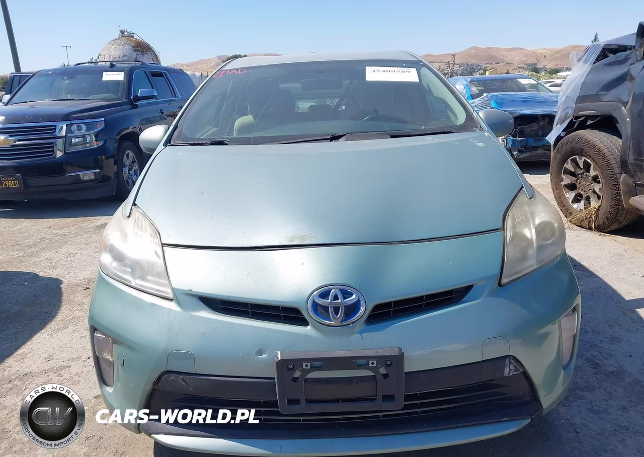 2012 Toyota Prius Two VIN:JTDKN3DU0C5465541 - 12