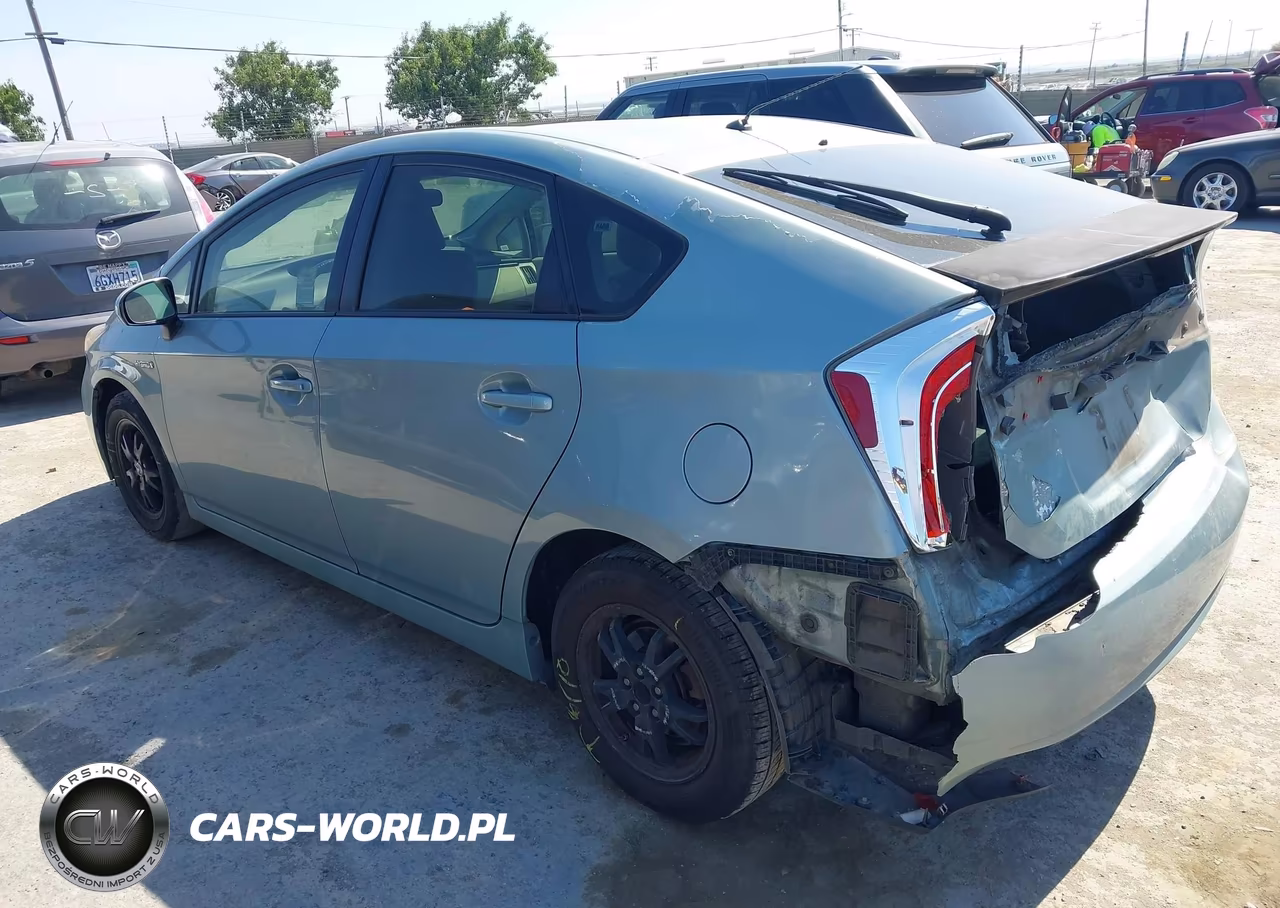 2012 Toyota Prius Two VIN:JTDKN3DU0C5465541 - 3