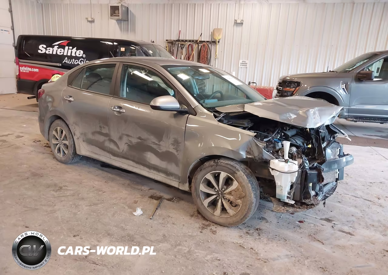 2021 Kia Rio S – zdjęcie 1 z 16