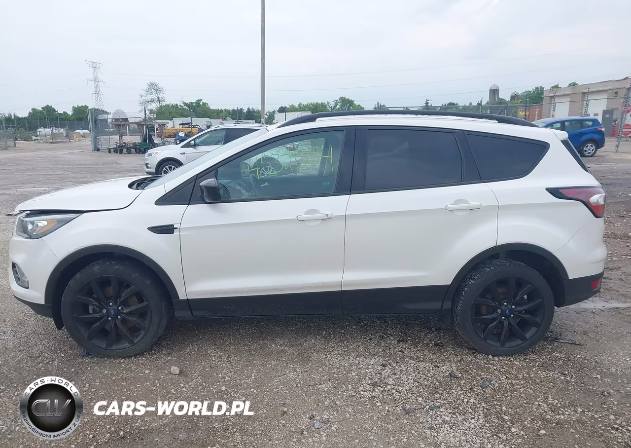 2017 Ford Escape Se VIN:1FMCU9G96HUB97735 - 14