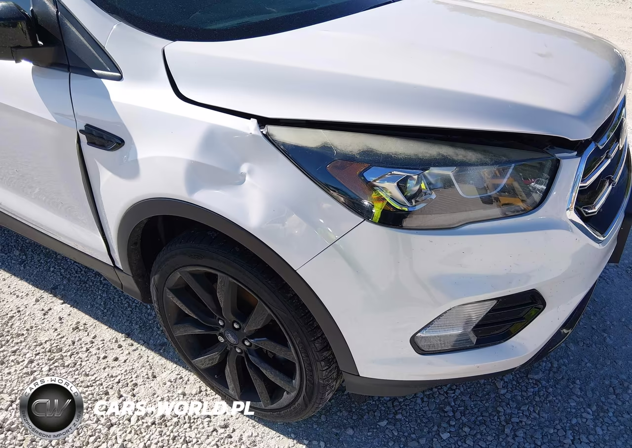 2017 Ford Escape Se VIN:1FMCU9G96HUB97735 - 6