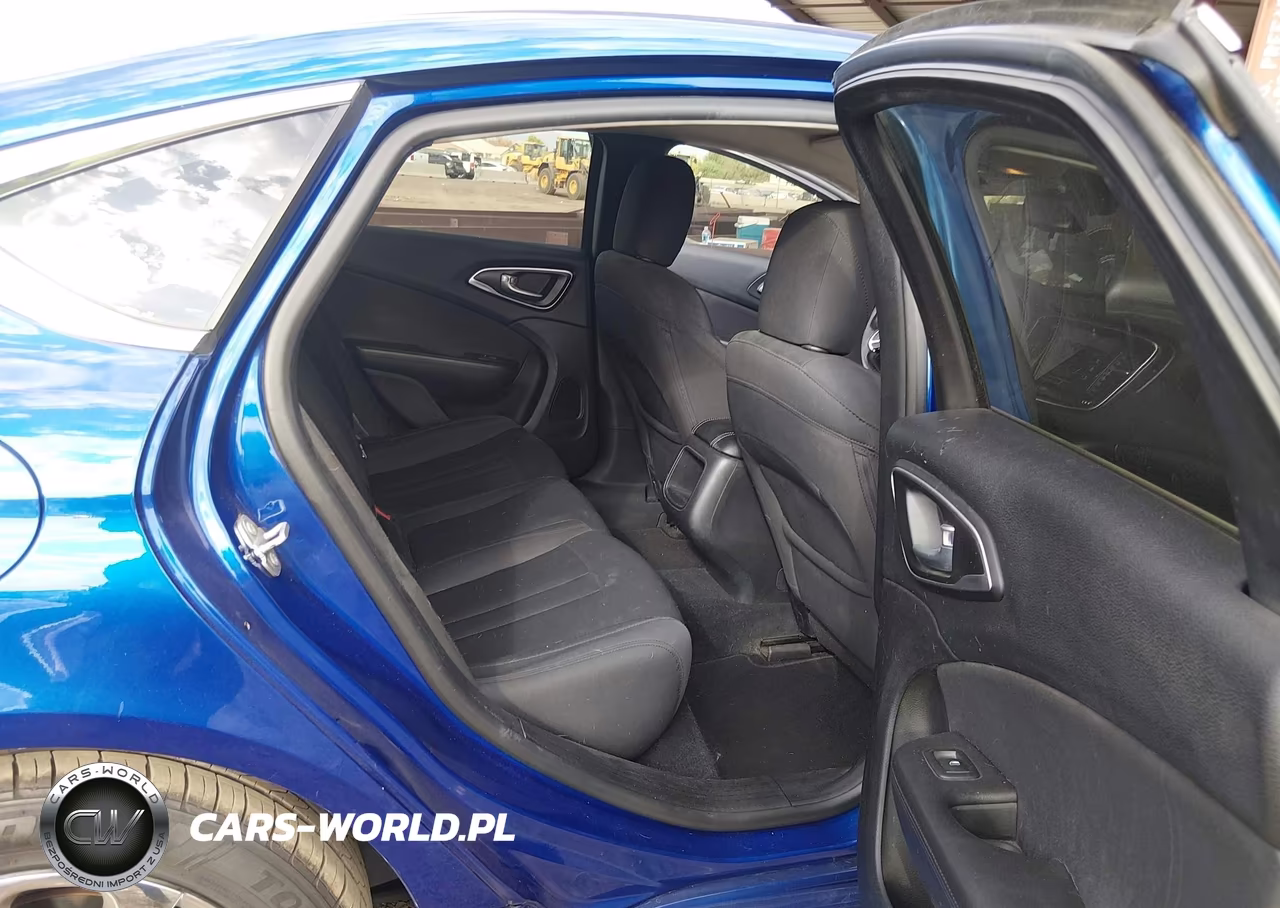 2016 Chrysler 200 Limited VIN:1C3CCCAB8GN152423 - 8