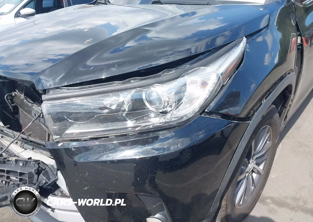 2017 Toyota Highlander Xle VIN:5TDKZRFH5HS516900 - 18