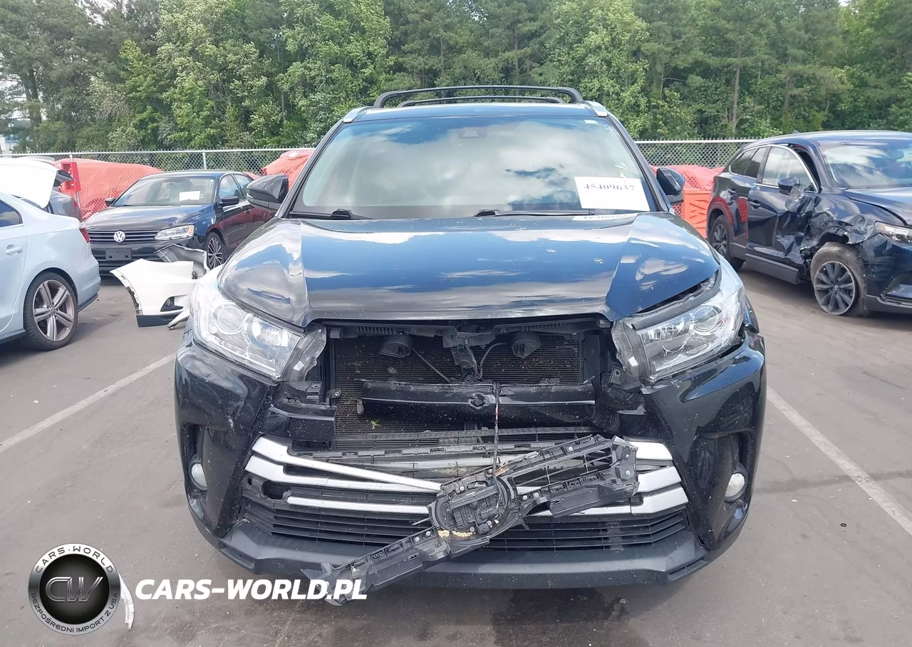 2017 Toyota Highlander Xle VIN:5TDKZRFH5HS516900 - 6