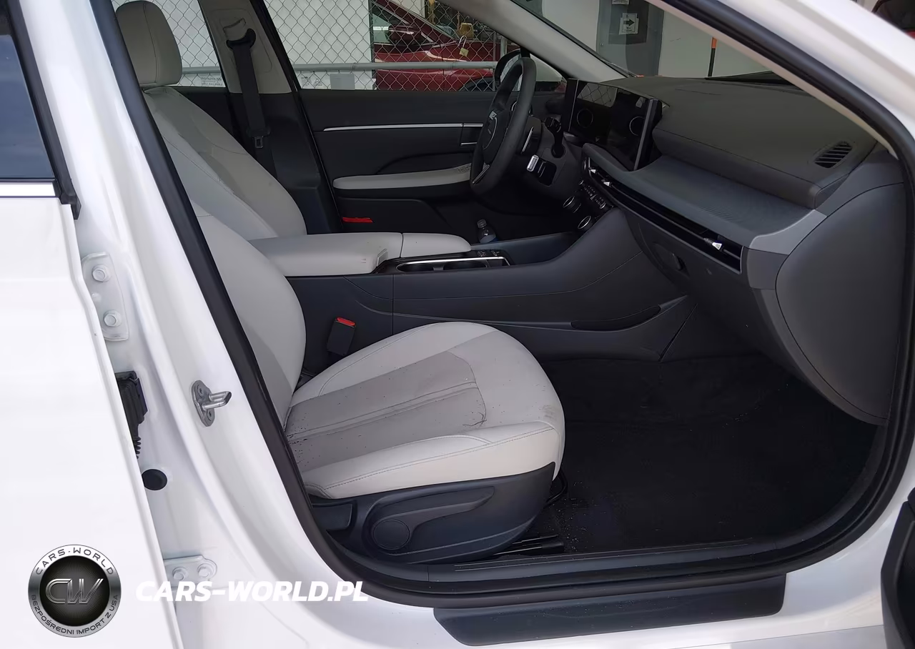 2025 Hyundai Sonata Sel VIN:KMHL64JA6SA493735 - 5