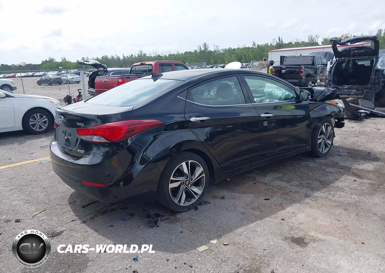 2015 Hyundai Elantra Limited VIN:KMHDH4AE9FU370551 - 4