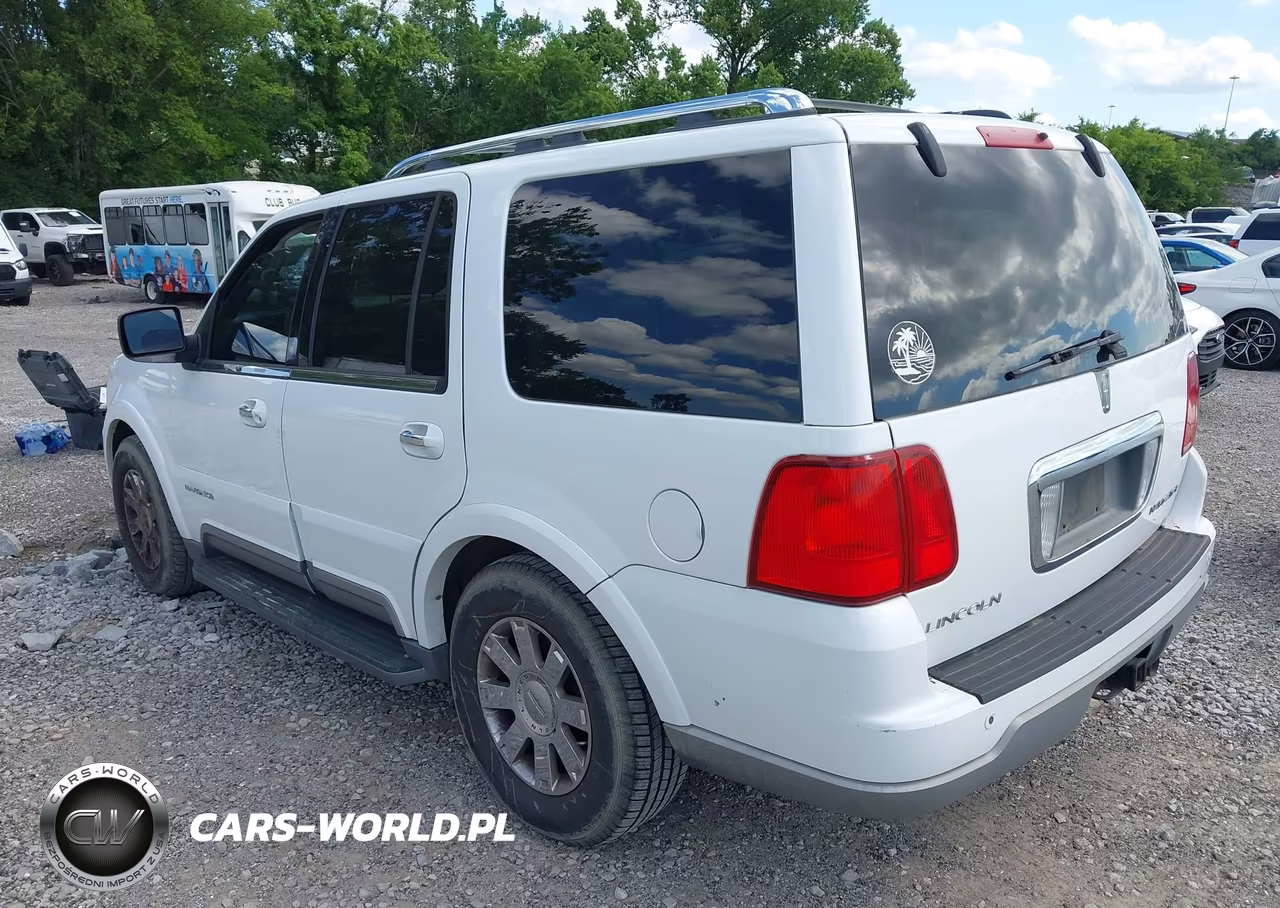 2004 Lincoln Navigator VIN:5LMFU28R84LJ43546 - 3