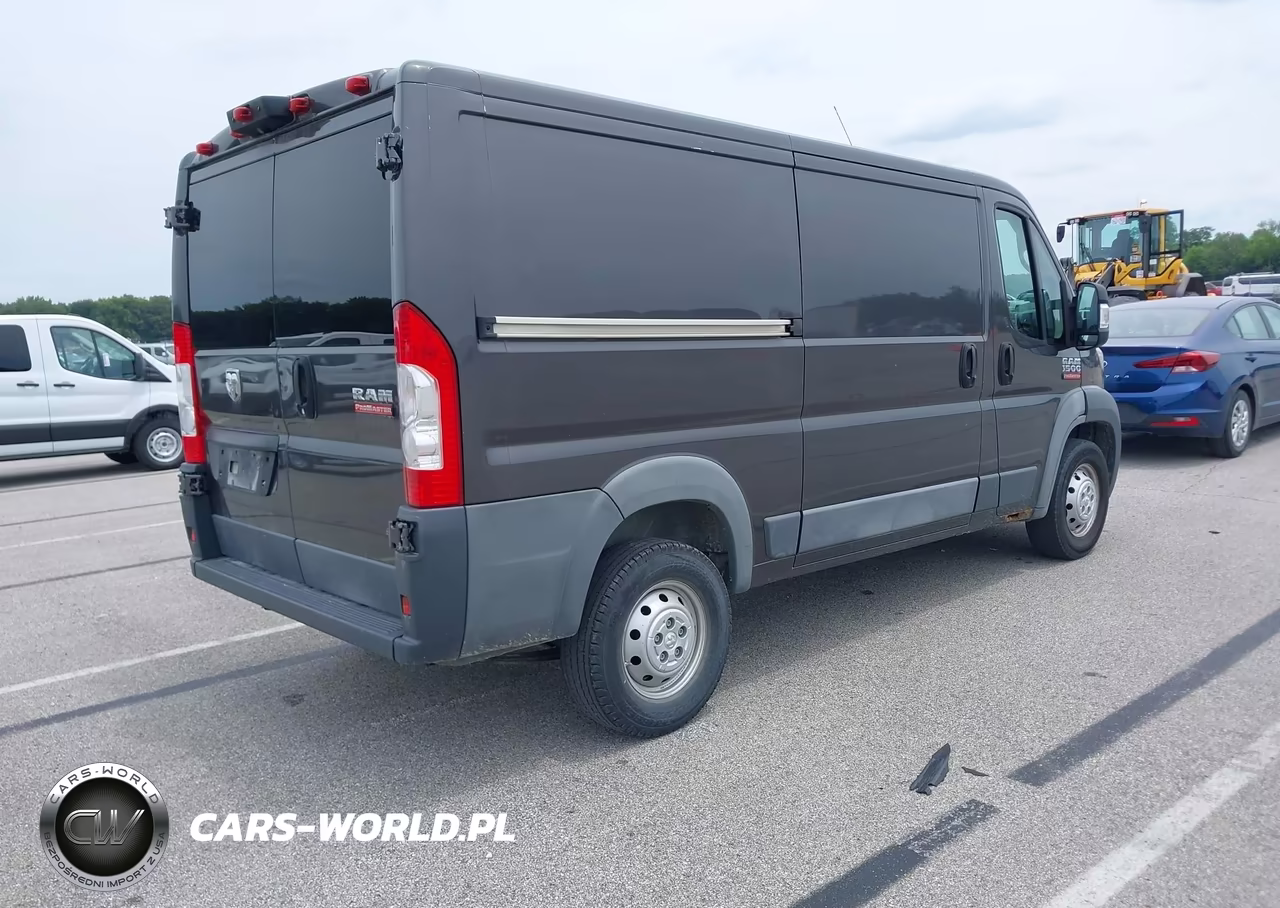 2018 Ram Promaster 1500 Low Roof 136 Wb VIN:3C6TRVAG8JE147324 - 4