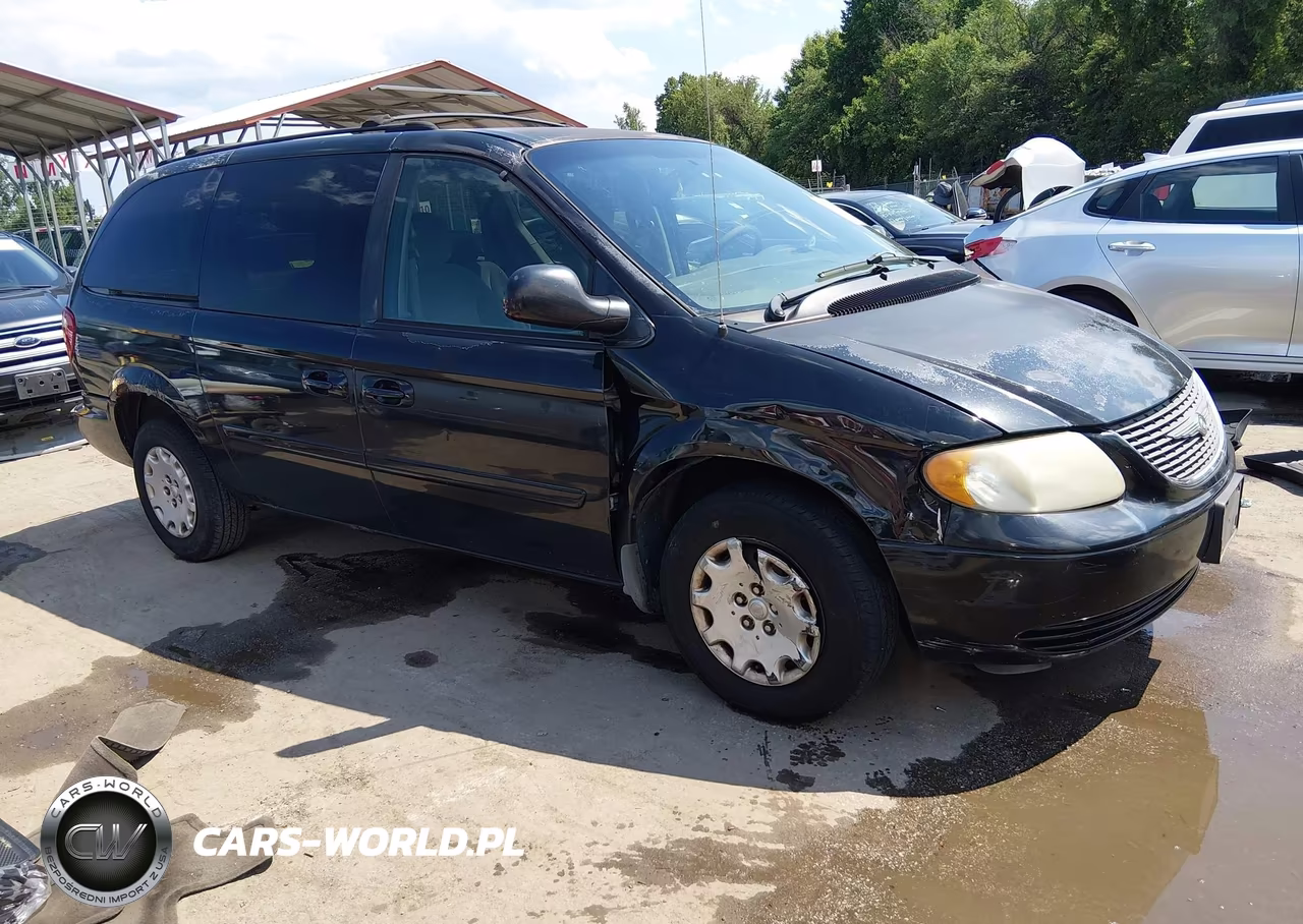 2004 Chrysler Town & Country Lx