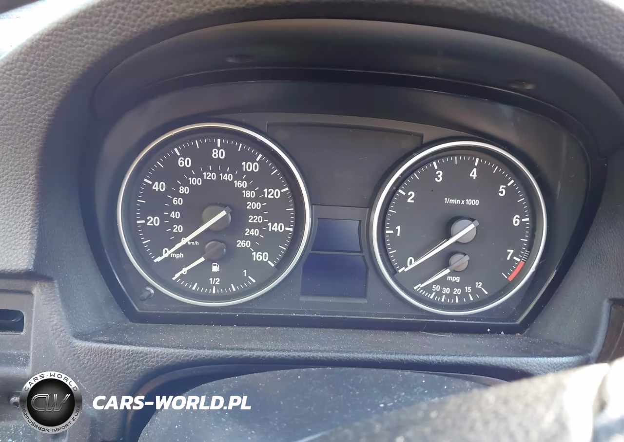 2011 BMW 328I xDrive VIN:WBAPK5G58BNN81631 - 15