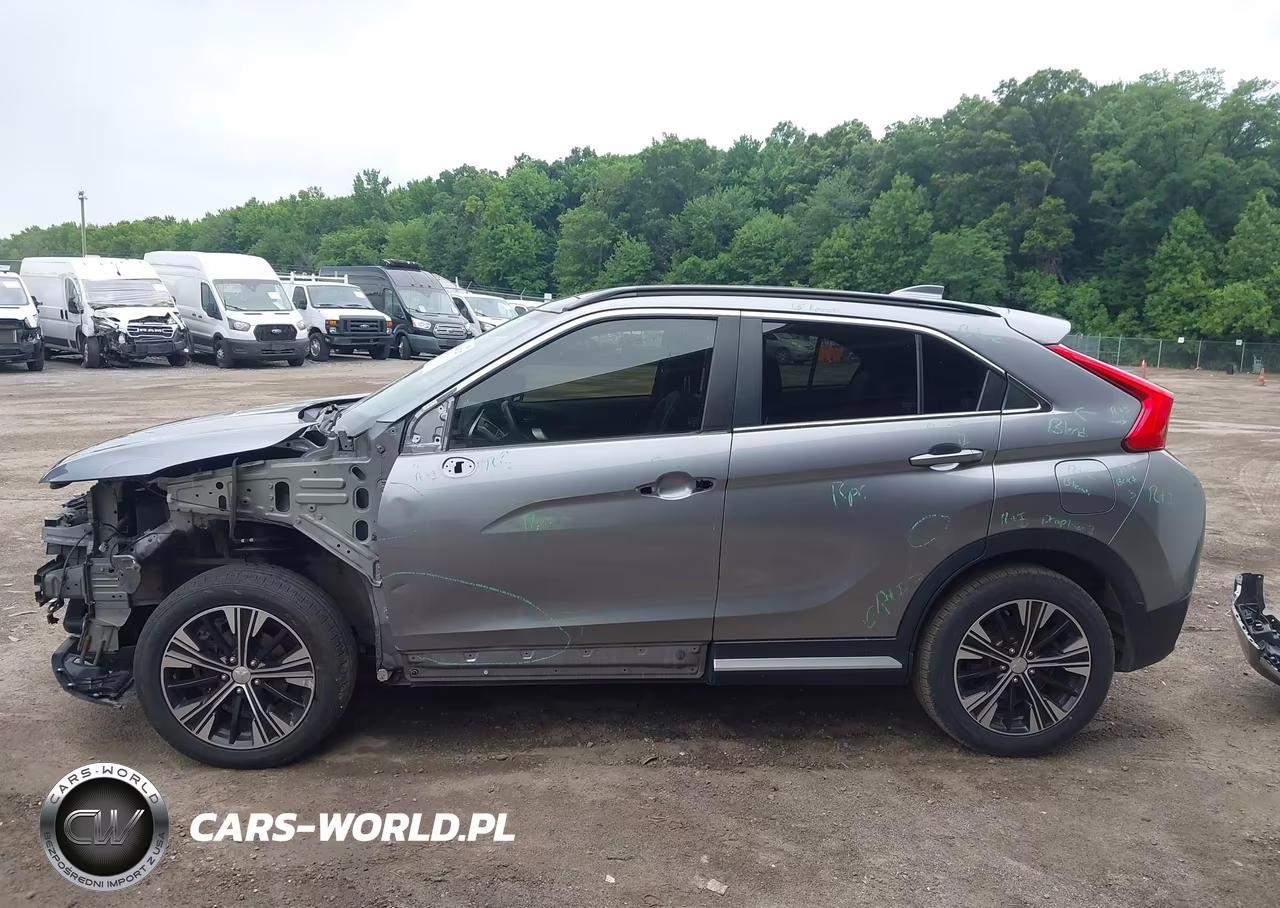 2018 Mitsubishi Eclipse Cross Sel VIN:JA4AT5AA4JZ069393 - 15