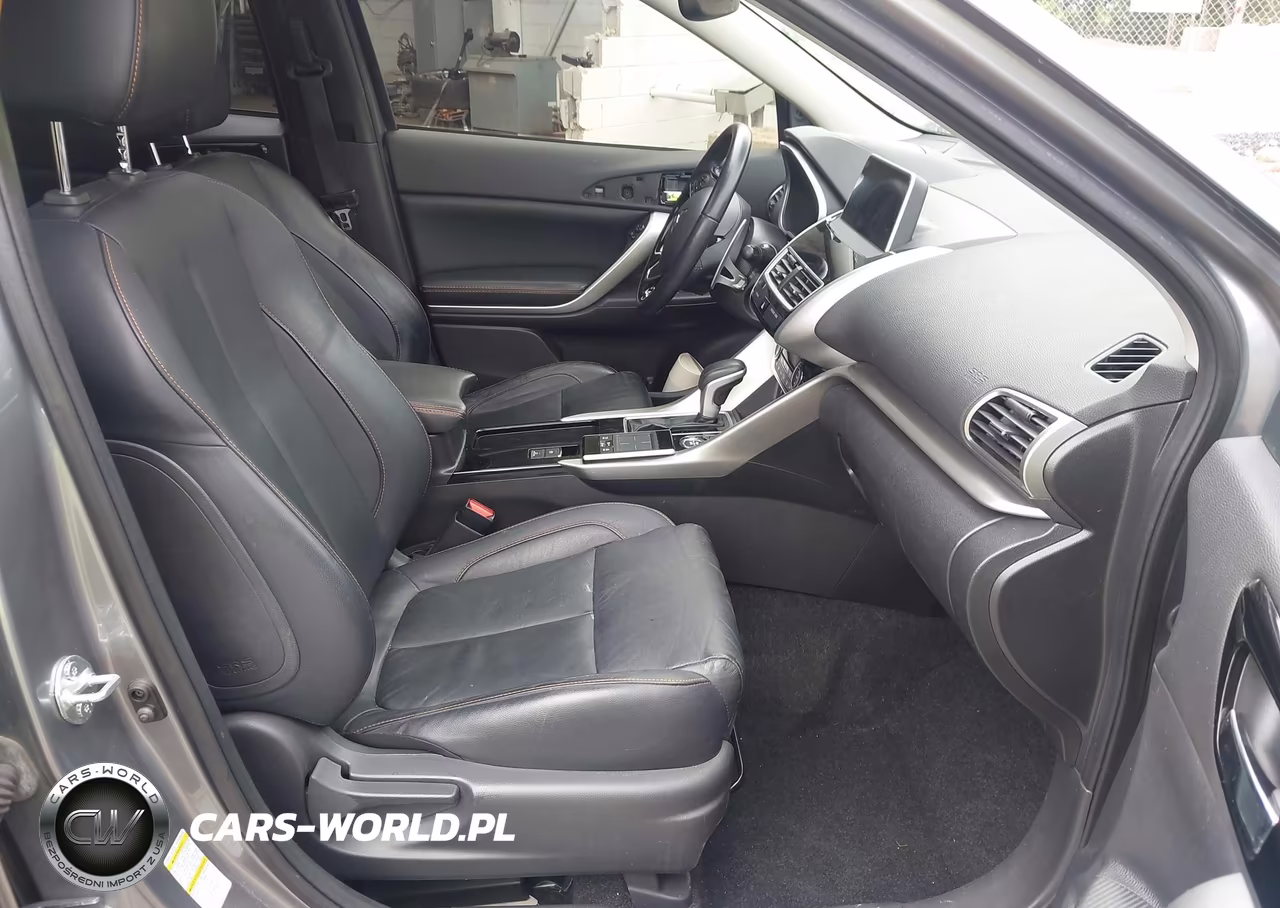 2018 Mitsubishi Eclipse Cross Sel VIN:JA4AT5AA4JZ069393 - 5