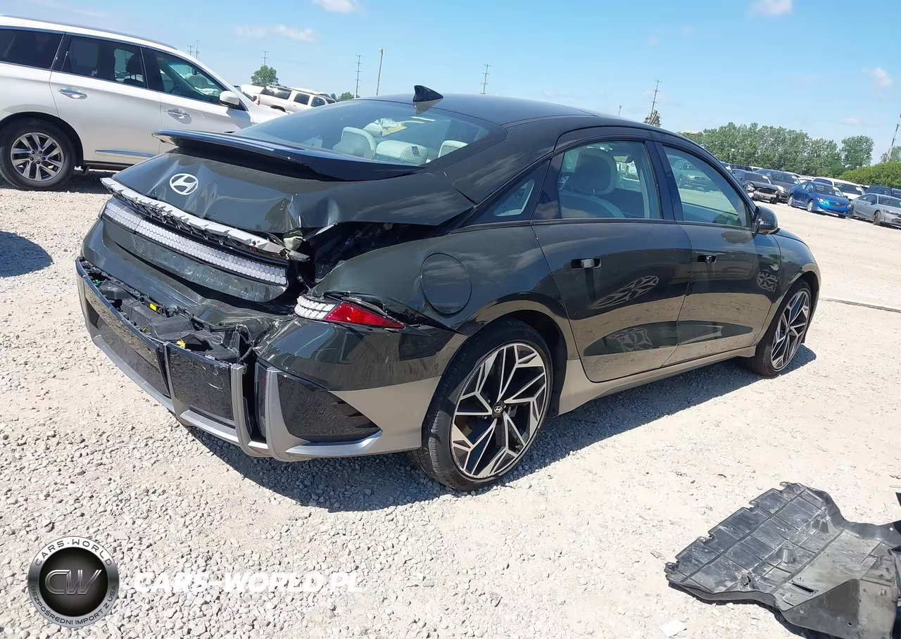 2024 Hyundai Ioniq 6 Limited VIN:KMHM54AC9RA063328 - 4