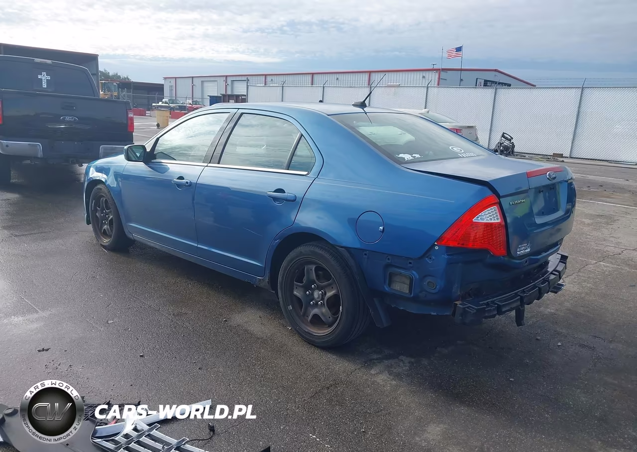 2010 Ford Fusion Se VIN:3FAHP0HA0AR224789 - 3
