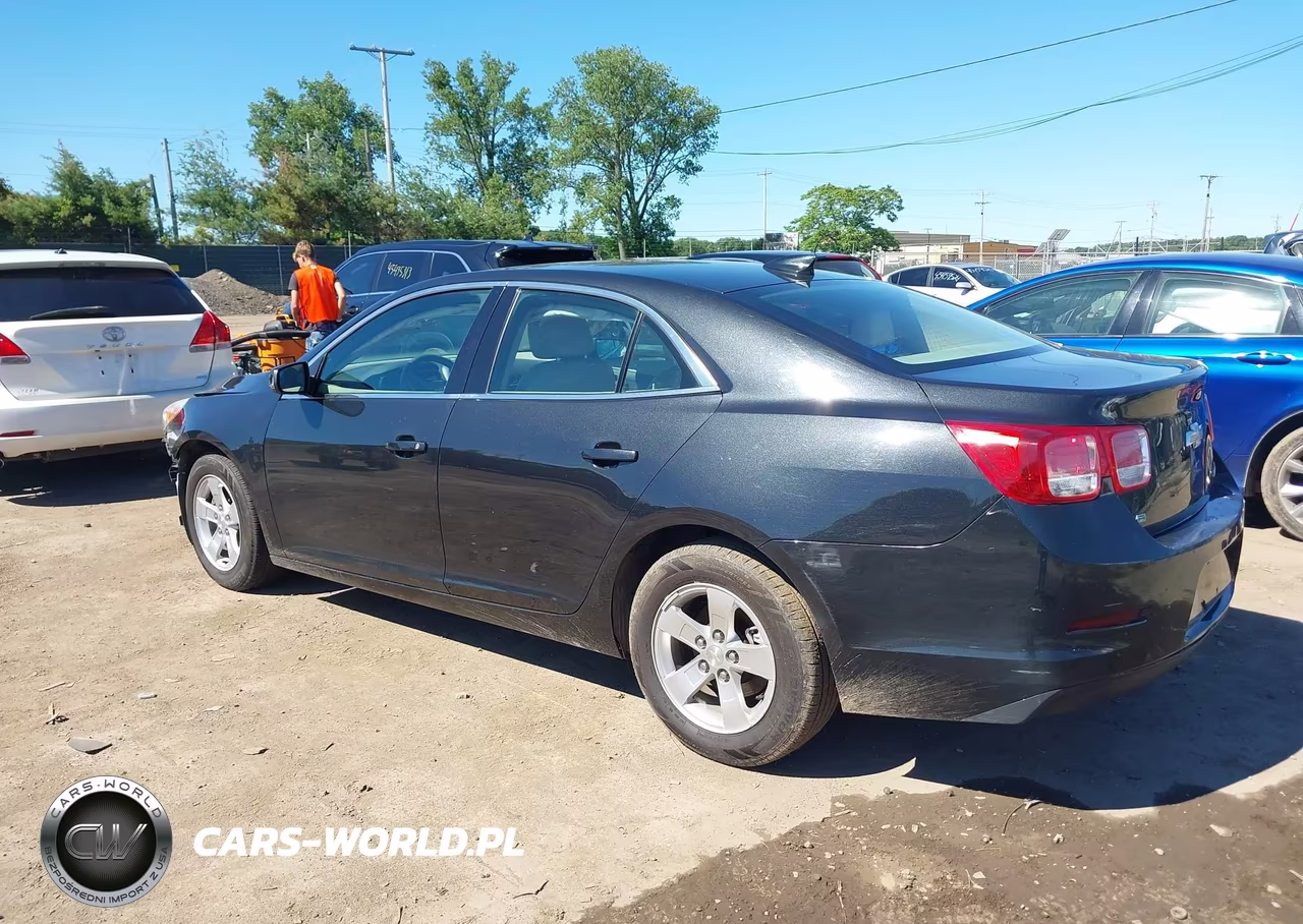 2015 Chevrolet Malibu 1Lt VIN:1G11C5SL8FF238645 - 3