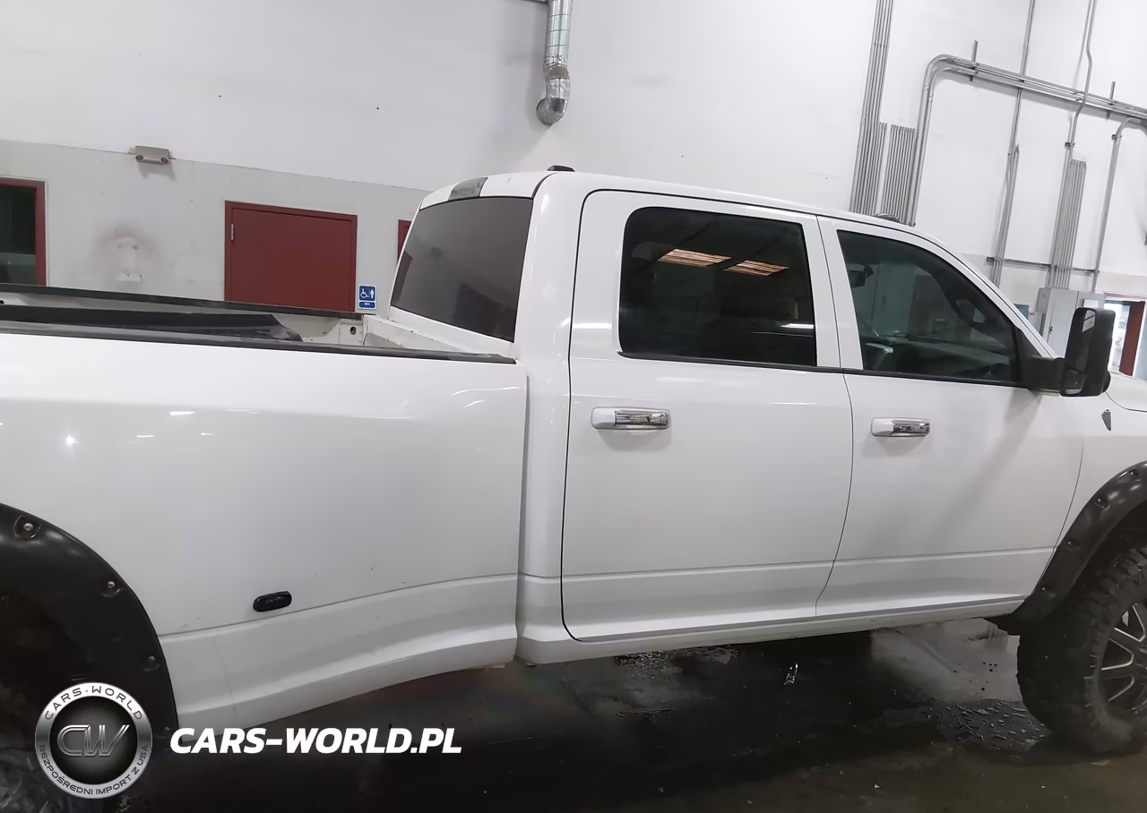 2011 Ram Ram 3500 Laramie VIN:3D73Y4CL0BG506306 - 14