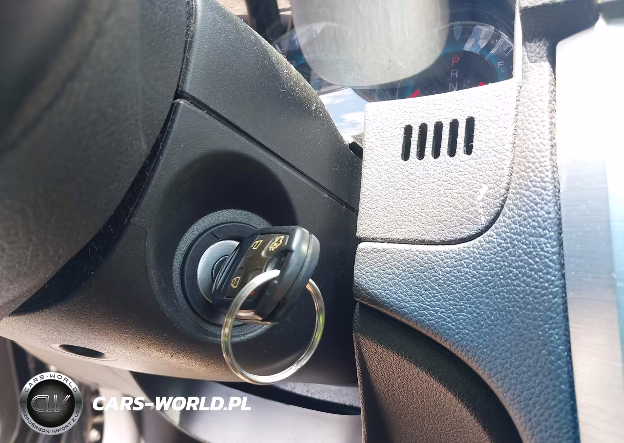 2012 Ford Fusion Se VIN:3FAHP0HG5CR145061 - 11