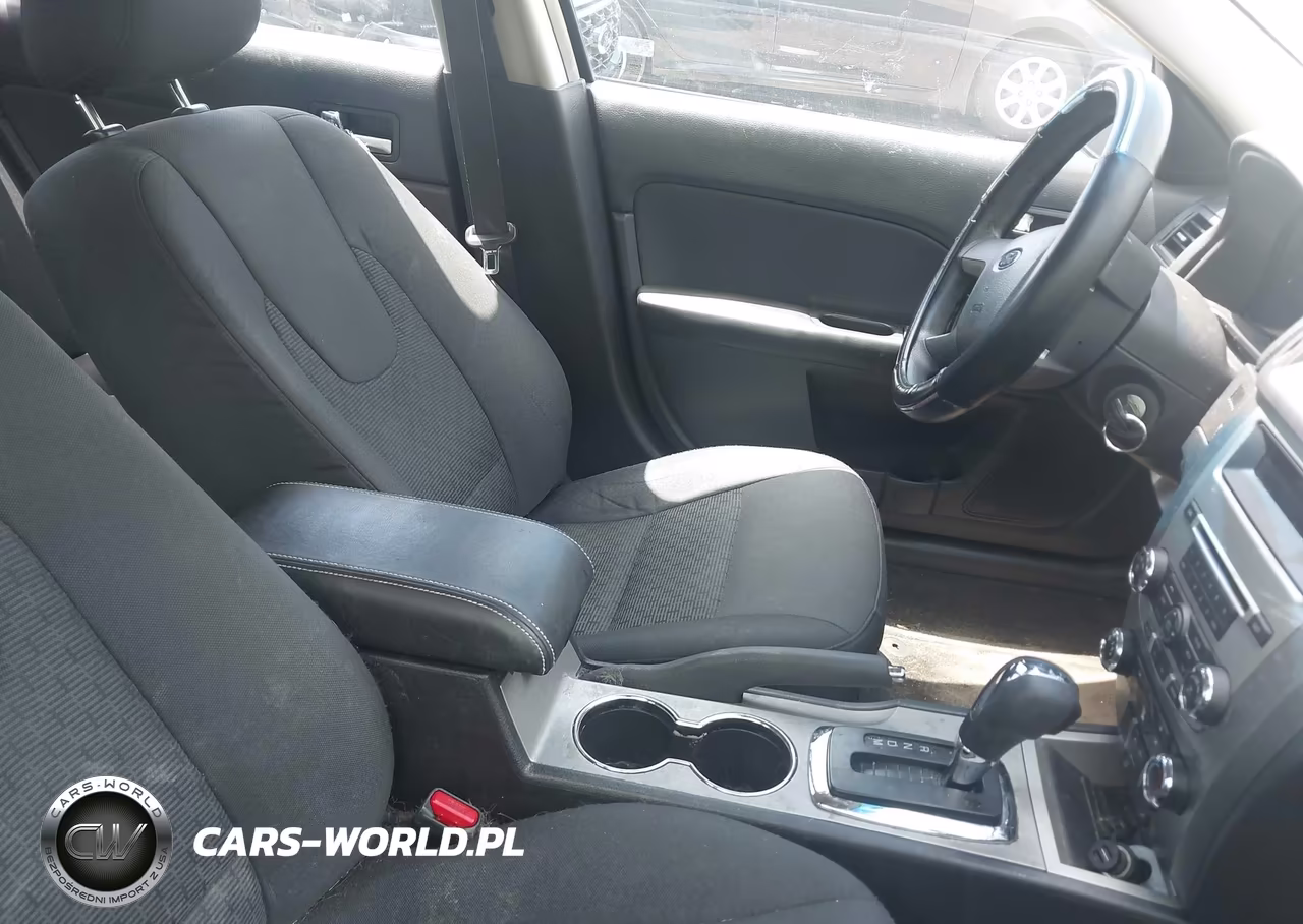 2012 Ford Fusion Se VIN:3FAHP0HG5CR145061 - 5