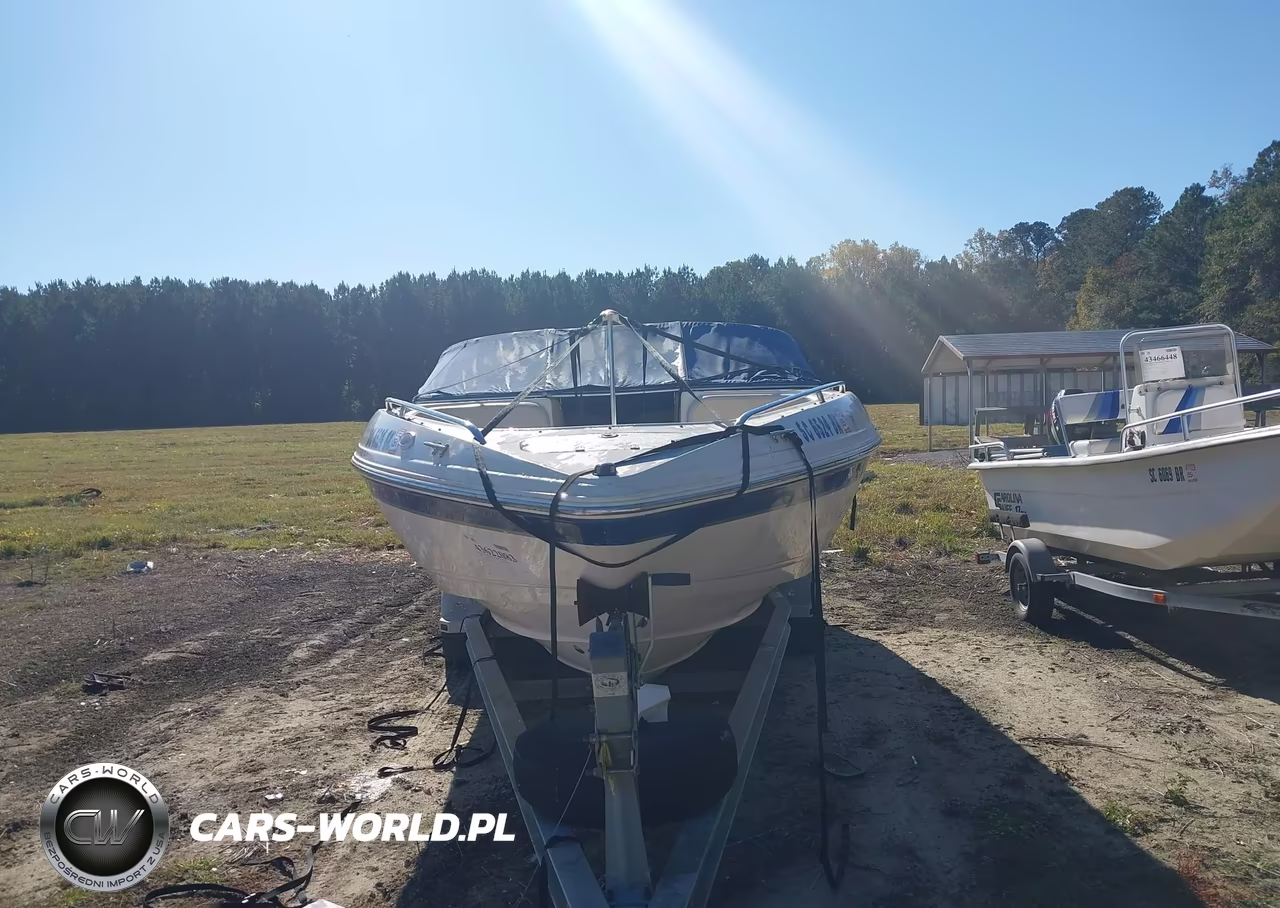 2001 Chaparral 216 Ssi Boat On Trai VIN:FGBX0967L001 - 12