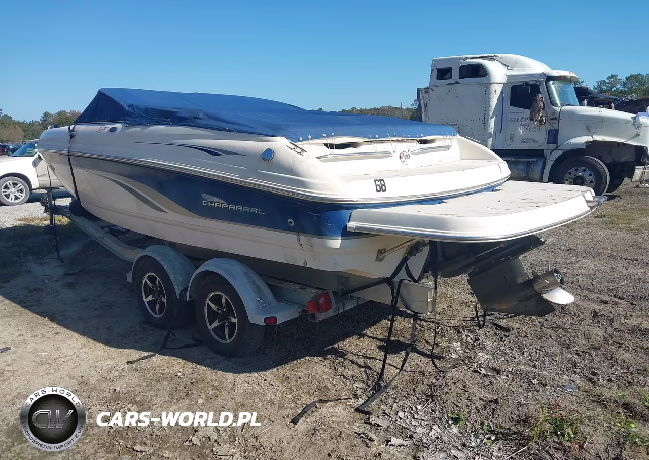 2001 Chaparral 216 Ssi Boat On Trai VIN:FGBX0967L001 - 3