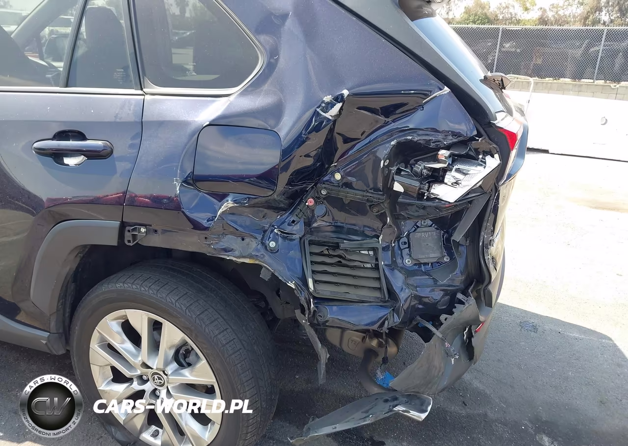 2019 Toyota Rav4 Xle Premium VIN:JTMC1RFV1KD027530 - 6