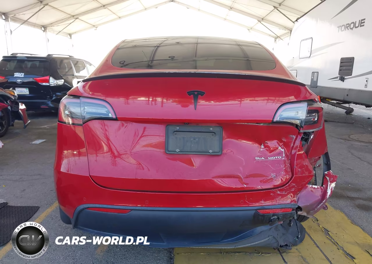 2022 Tesla Model Y Performance Dual Motor All-Wheel Drive VIN:7SAYGDEF7NF340552 - 15