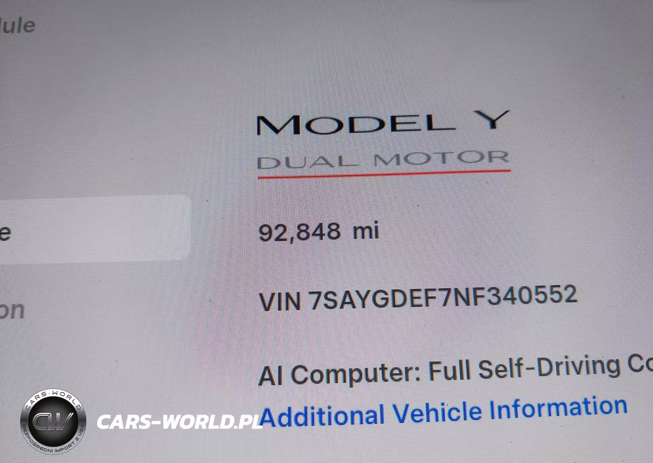 2022 Tesla Model Y Performance Dual Motor All-Wheel Drive VIN:7SAYGDEF7NF340552 - 7
