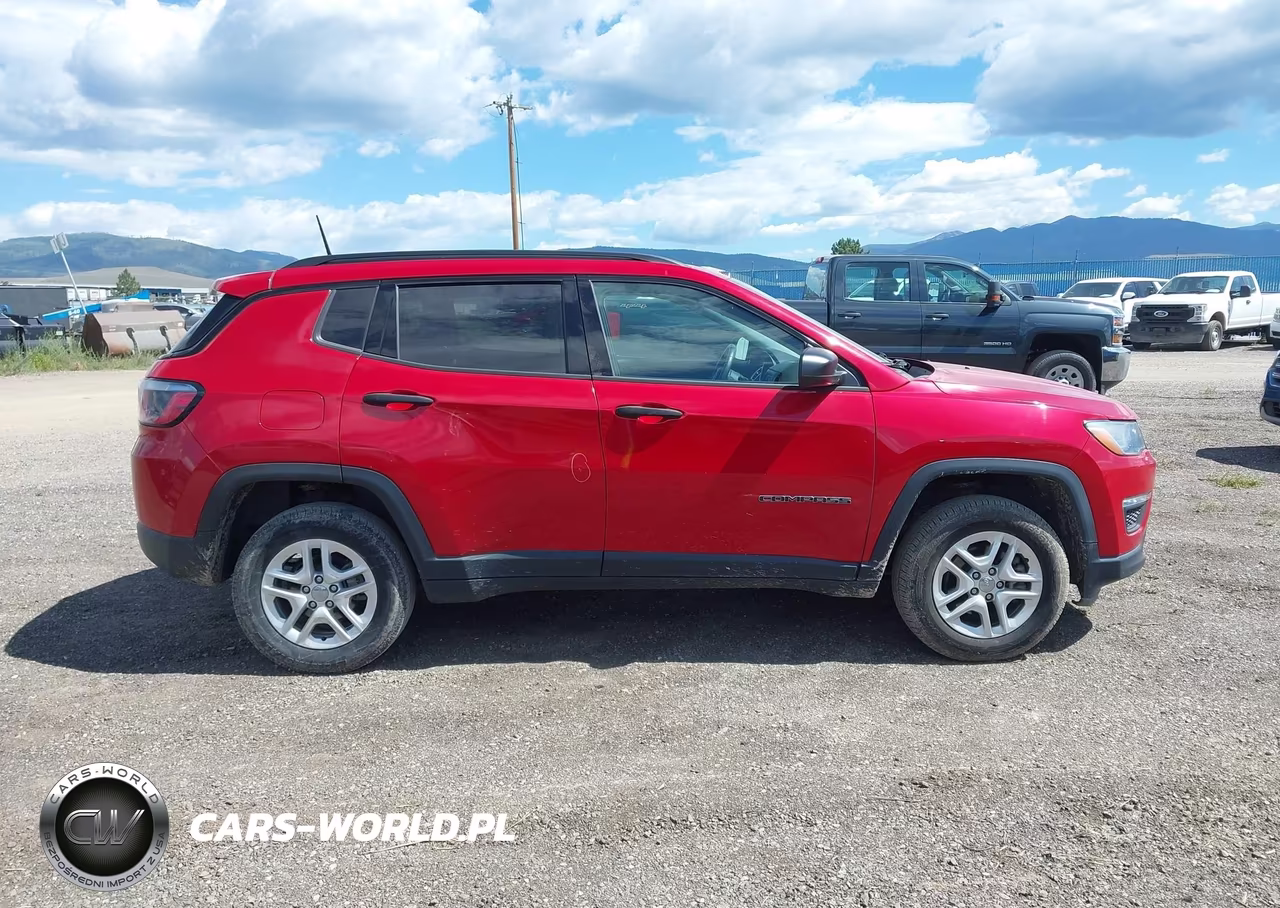 2018 Jeep Compass Sport 4X4 VIN:3C4NJDAB2JT330835 - 14