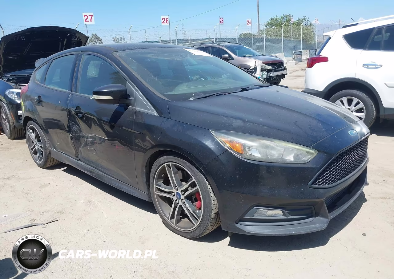2016 Ford Focus St – zdjęcie 1 z 17