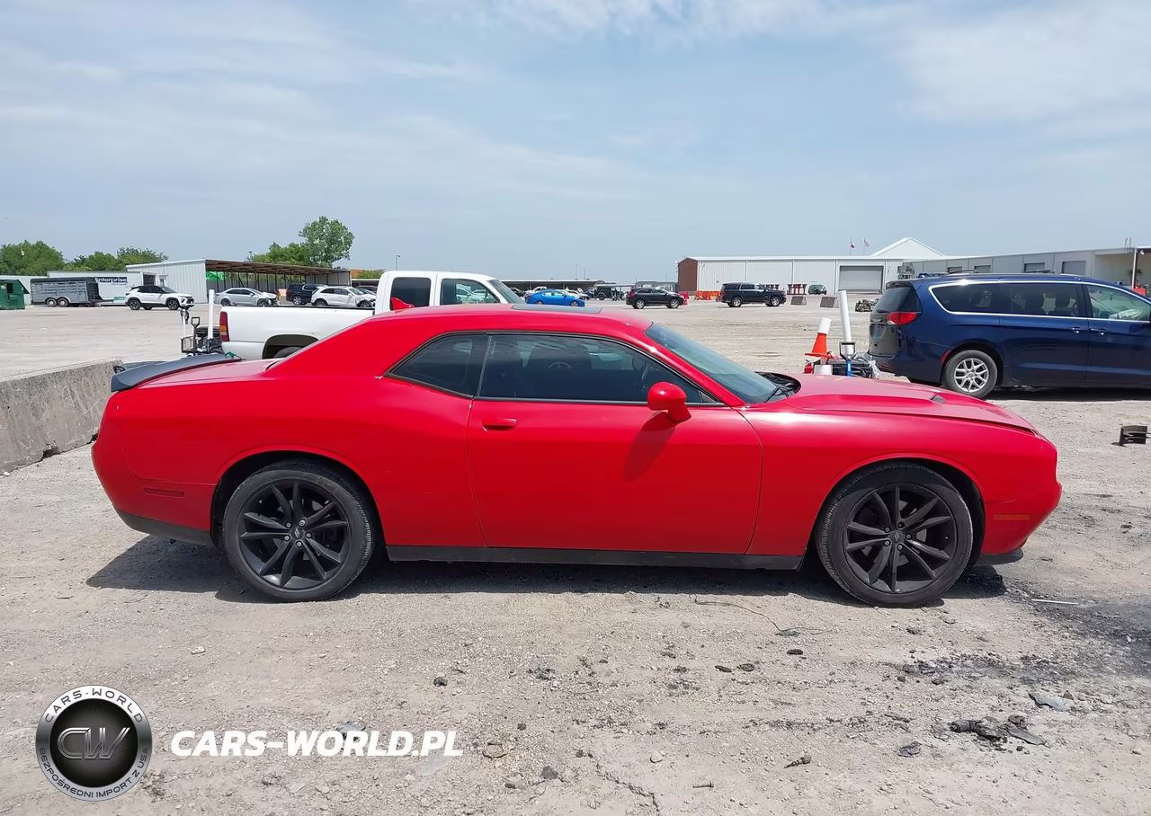 2018 Dodge Challenger Sxt Plus VIN:2C3CDZAG5JH310731 - 13