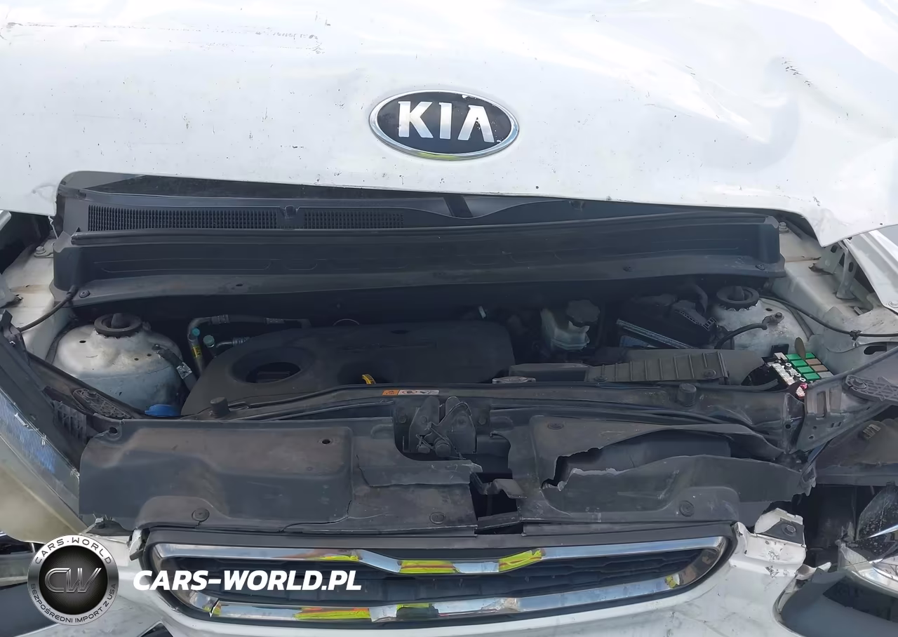 2013 Kia Soul + VIN:KNDJT2A6XD7523453 - 10